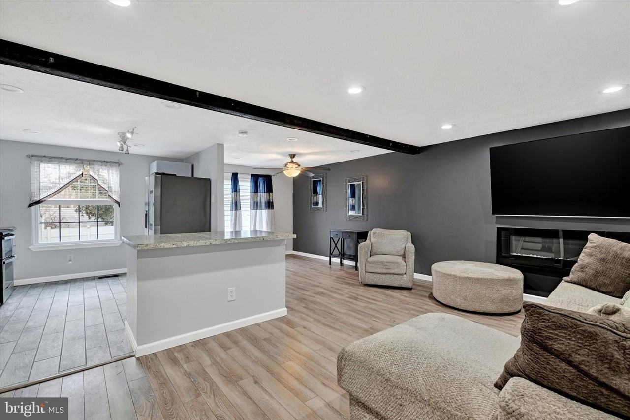 1526 Perryman Rd - Photo 4 of 27