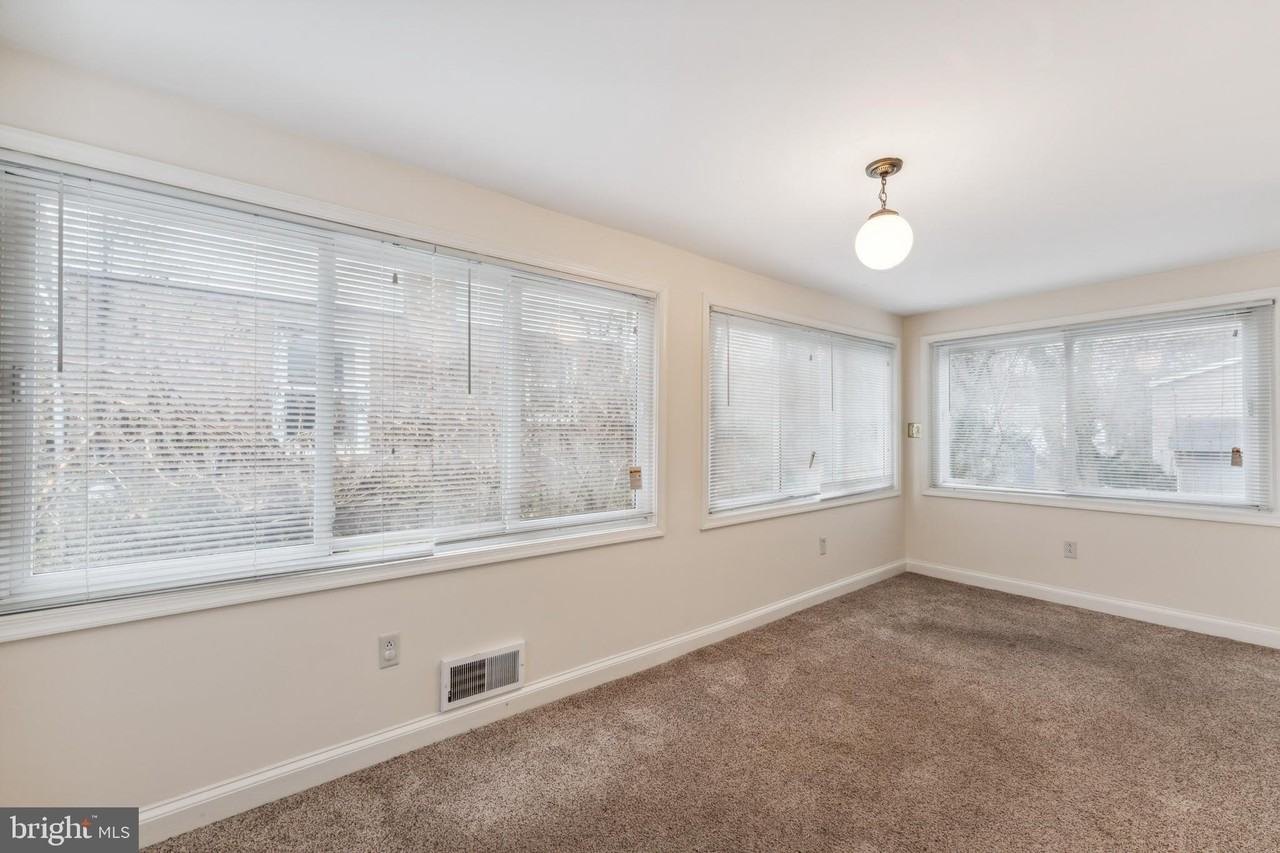 9222 Glenville Rd - Photo 3 of 15