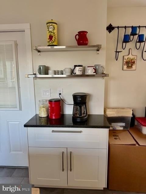 2511 Lindell St - Photo 7 of 21