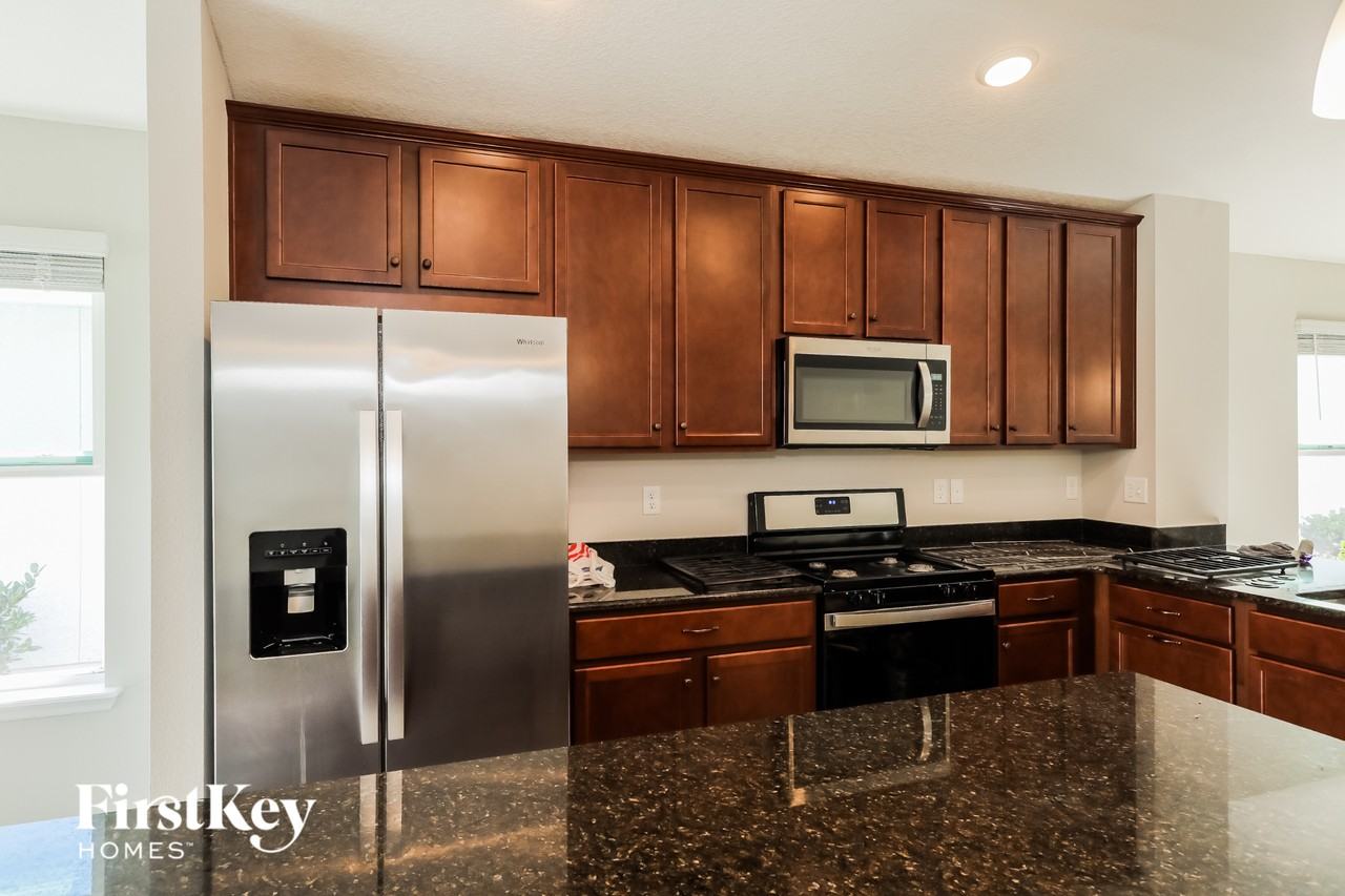 84 Vicksburg Dr - Photo 7 of 15