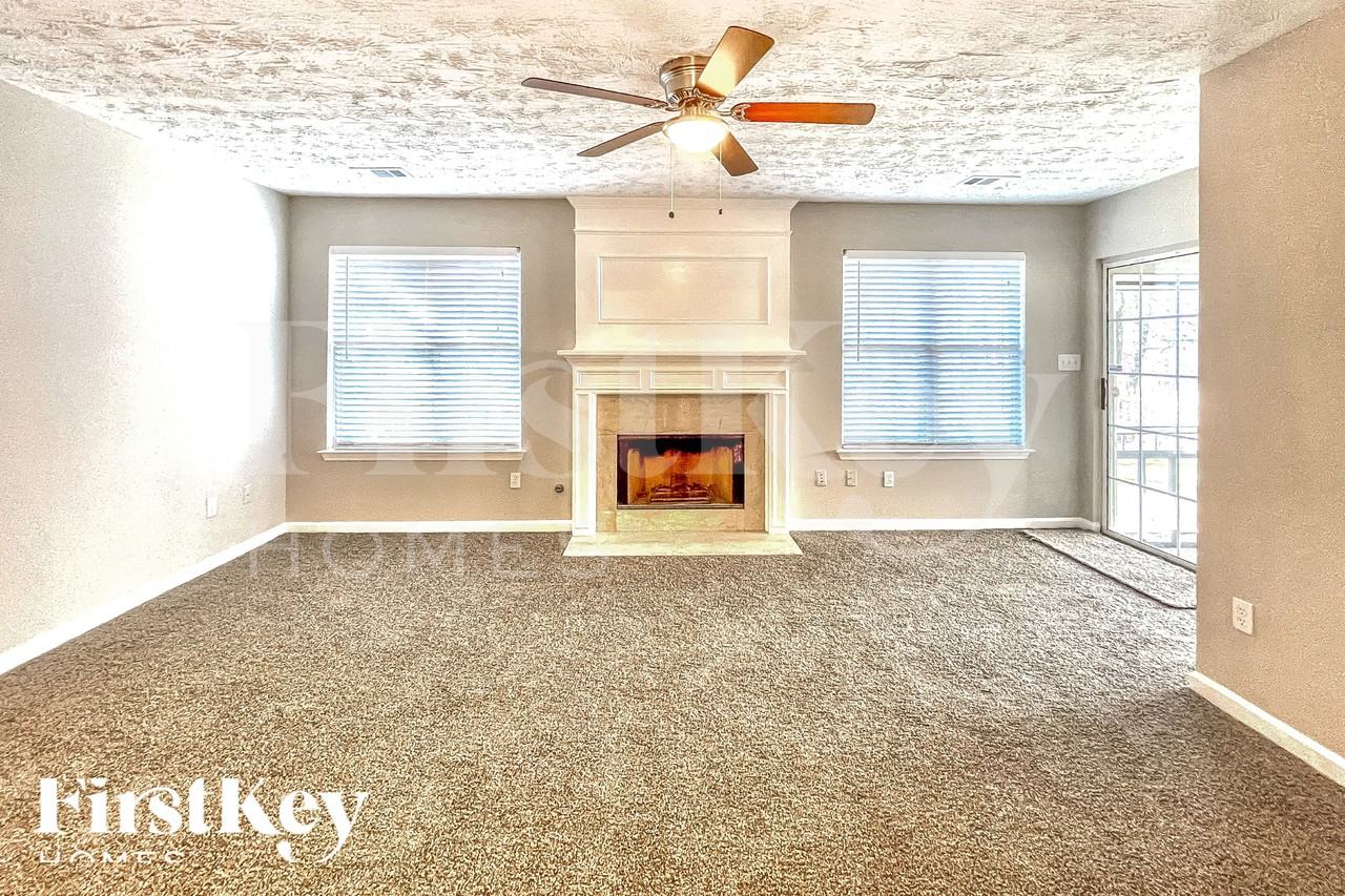 4313 Sentinel Pl Nw - Photo 2 of 18