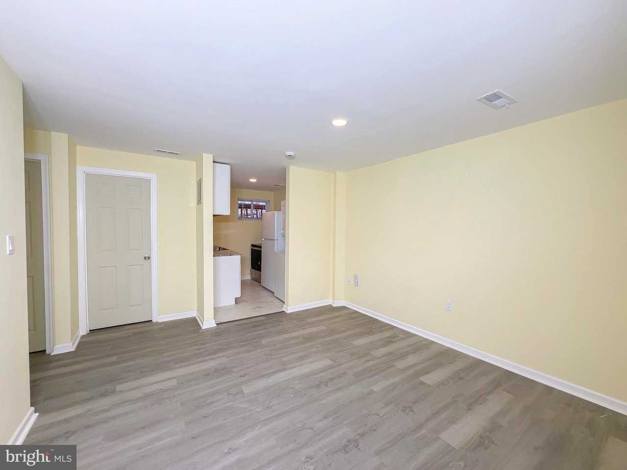 9614 Meadow Lark Ave