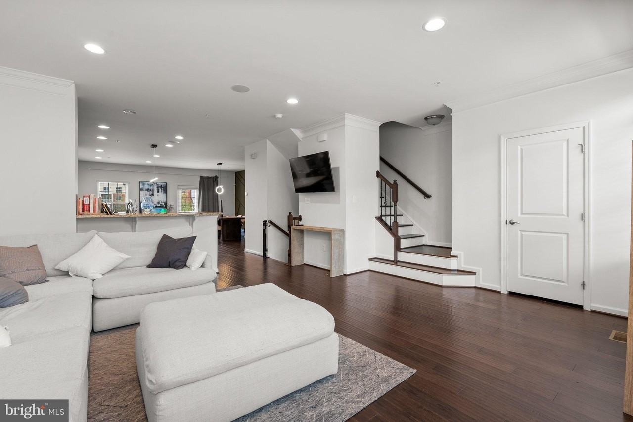 14407 Sandy Ridge Ln - Photo 7 of 29