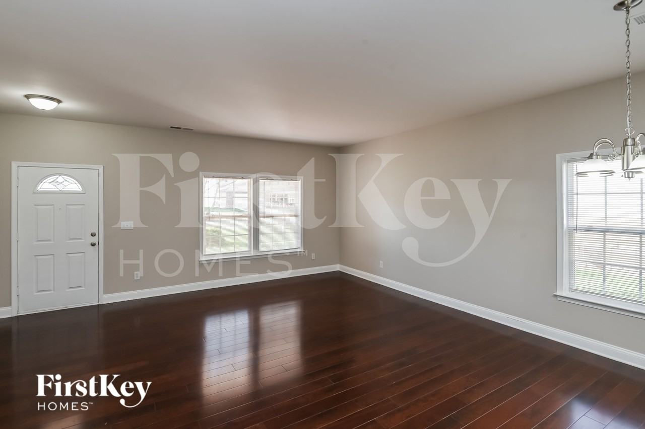 5330 Talus Trace Ln - Photo 3 of 18