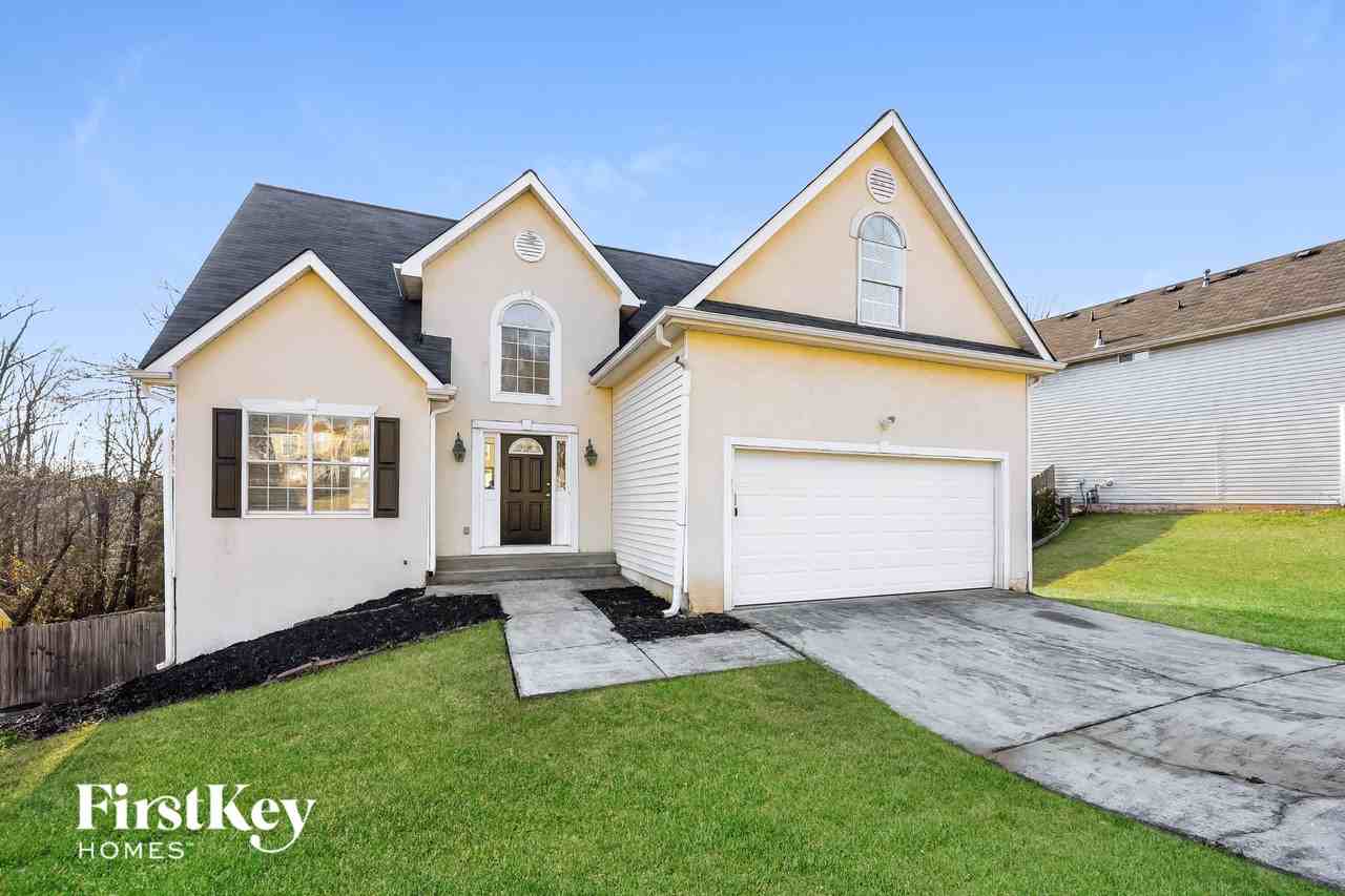 1127 Forest Gln - Photo 2 of 15