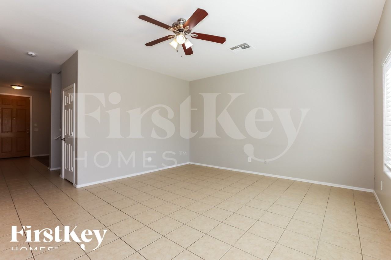 1179 E Desert Springs Way - Photo 4 of 16