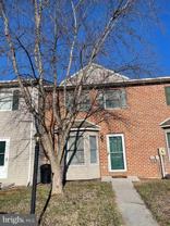 14 Colonial Dr - Photo 1 of 1