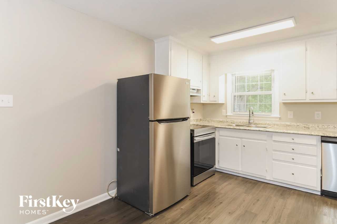 4305 Sunnyside Dr - Photo 6 of 15