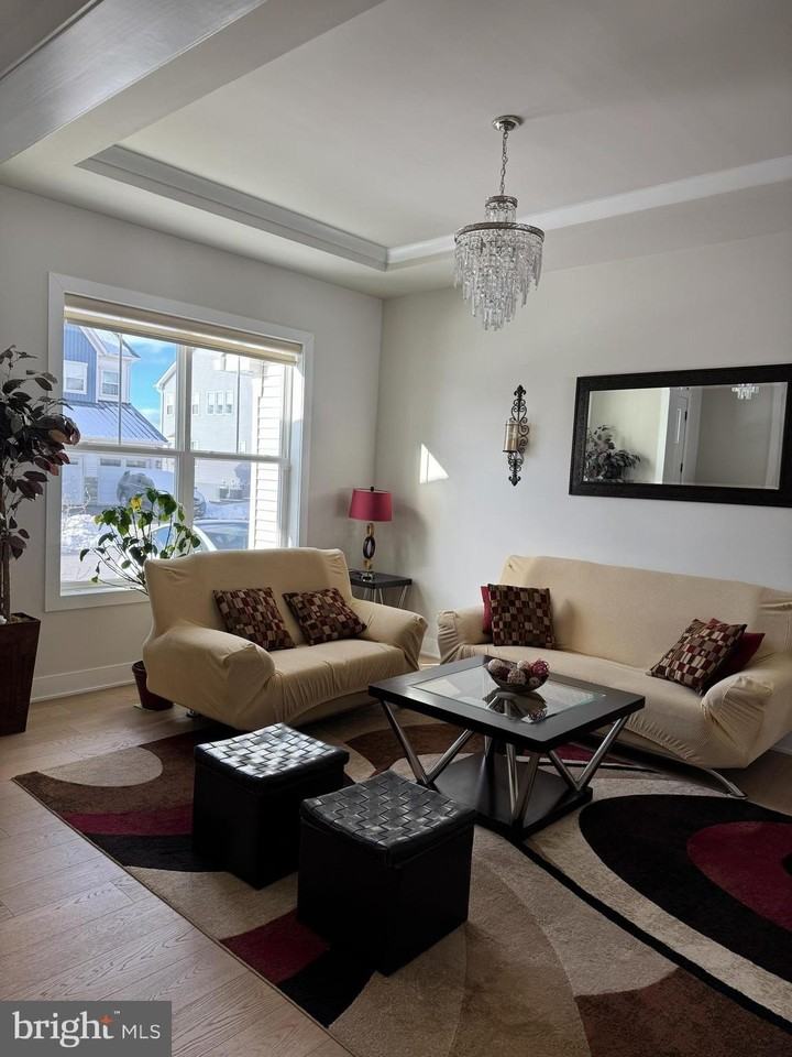 125 Maggie Ln - Photo 3 of 50