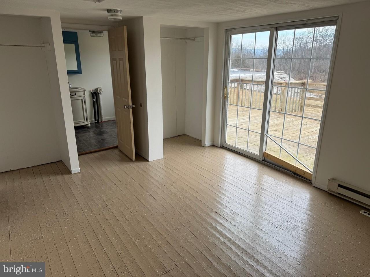 3959 Warm Spring Rd - Photo 6 of 13