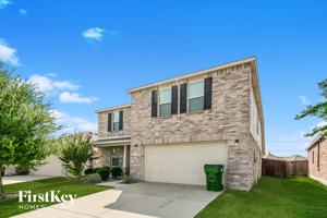 featured image of 215 Citrus Dr