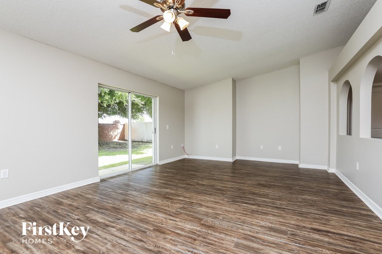 2539 Quail Park Ter - Photo 3 of 15