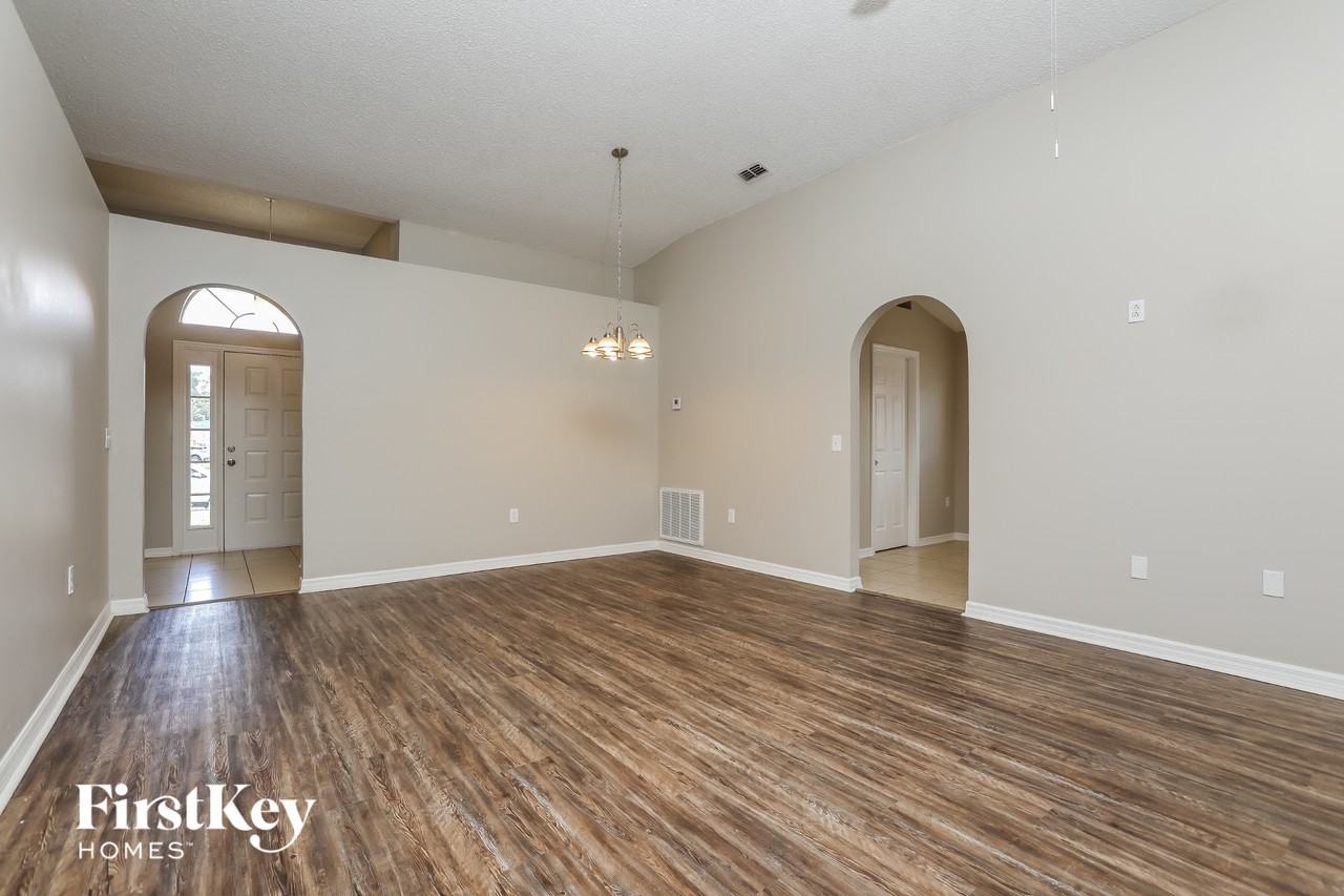 2539 Quail Park Ter - Photo 4 of 15