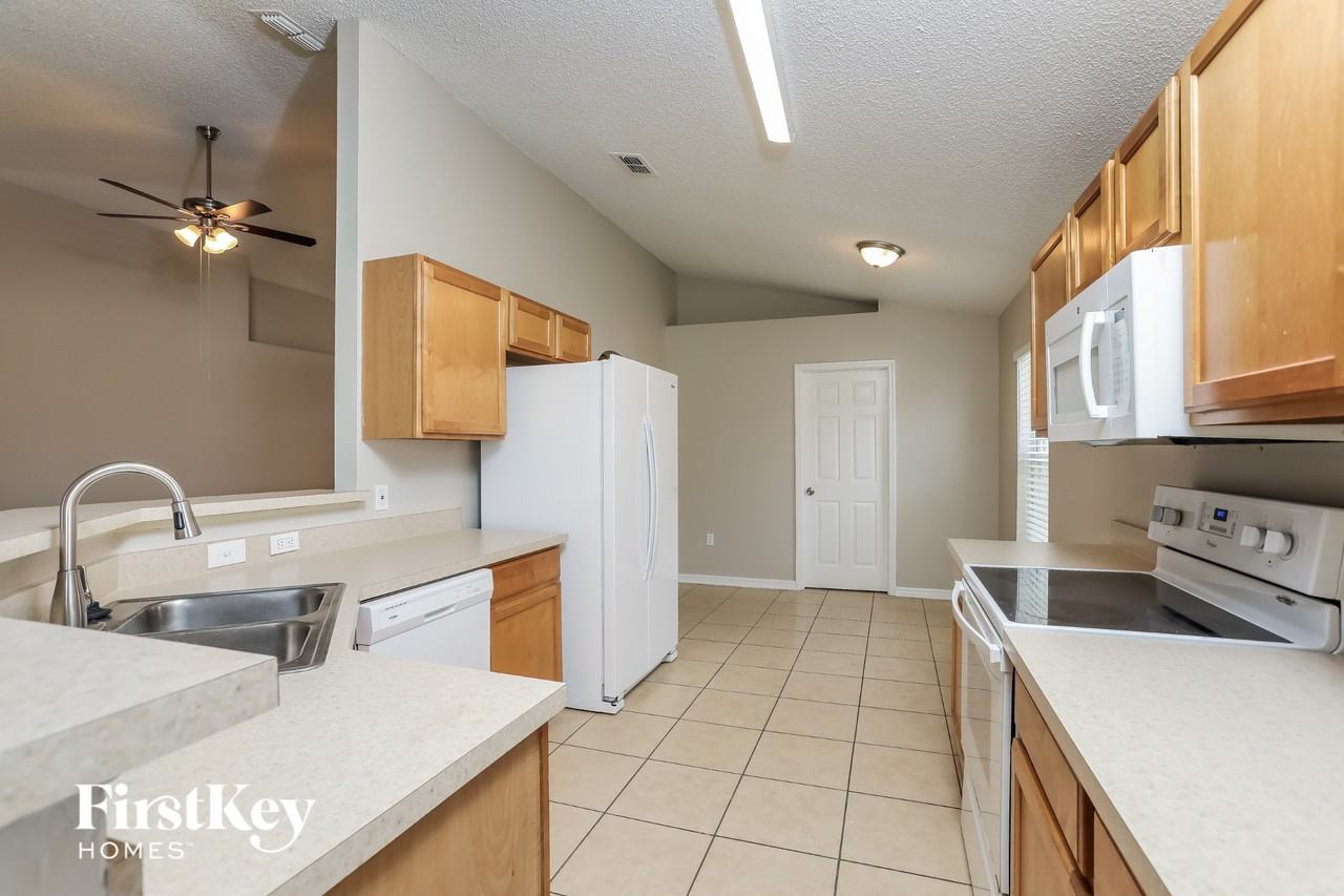 2539 Quail Park Ter - Photo 6 of 15