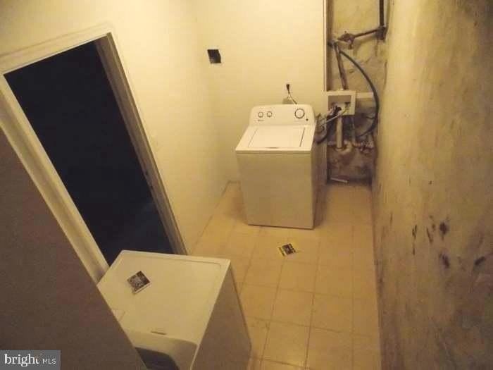 1230 N 55th St Unit 1 - Photo 6 of 7