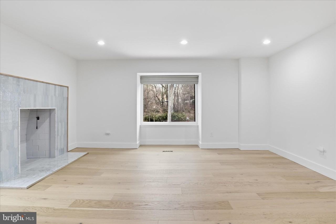 4000 N Richmond St - Photo 5 of 40