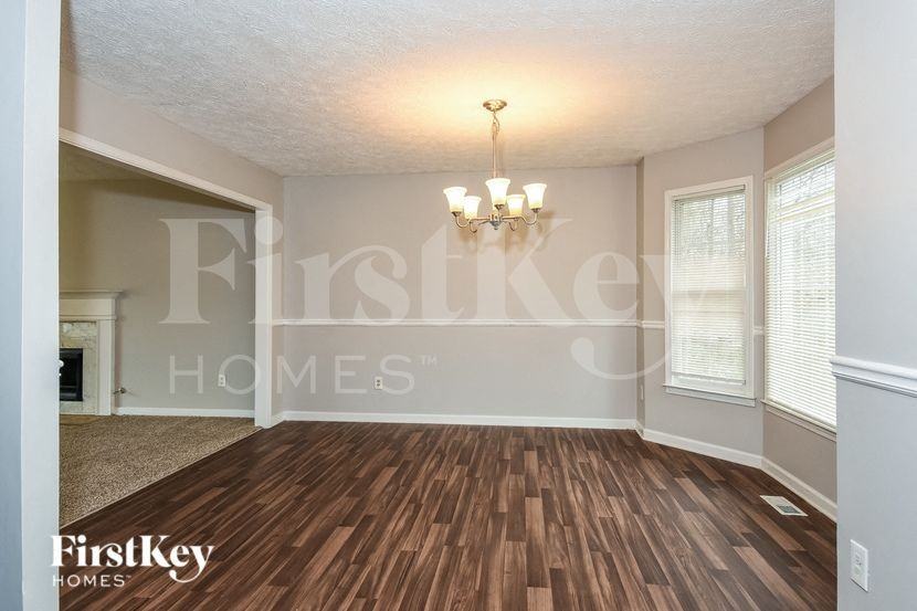 306 Ritchfield Dr - Photo 5 of 16