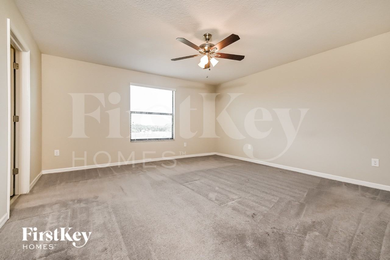 9631 Sage Creek Dr - Photo 7 of 16