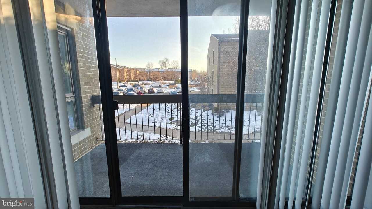 561 Florida Ave Apt 104 #140 - Photo 4 of 17