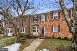 featured image of 119 E Main St Apt 3 #Apt 3