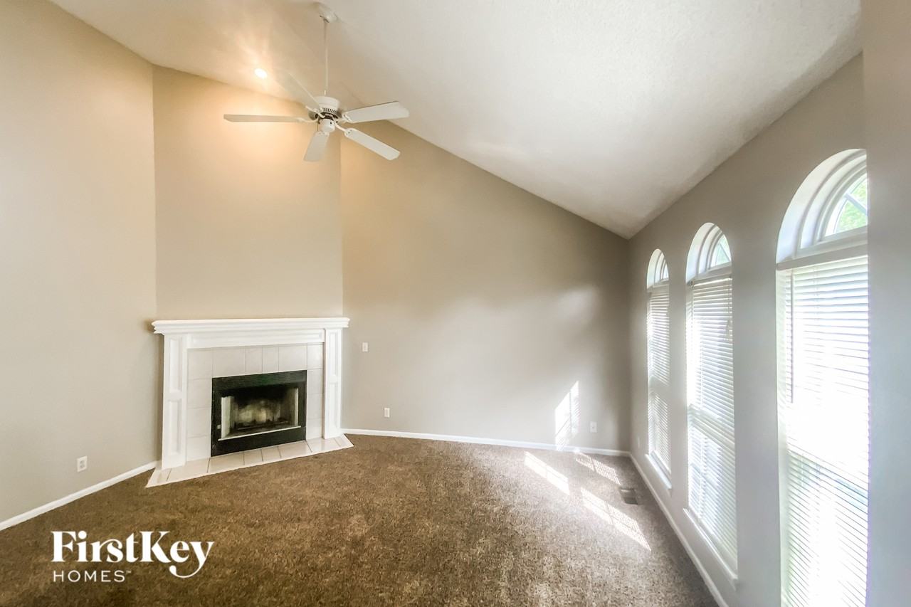 8621 Ne 110th Ter - Photo 3 of 16