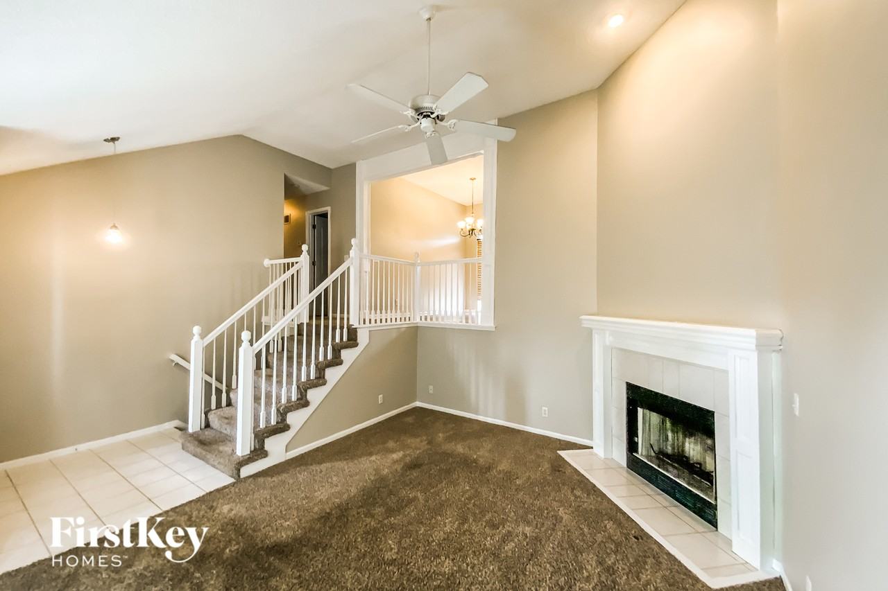 8621 Ne 110th Ter - Photo 4 of 16