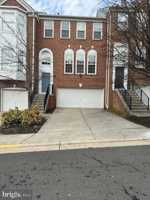 featured image of 45776 Mountain Pine Sq Unit 45776 #45776