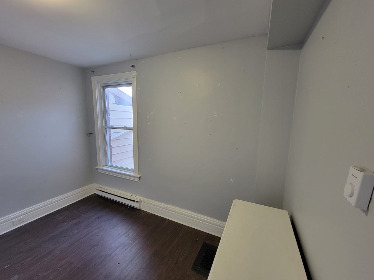 529 Johnson Street - Photo 4 of 4