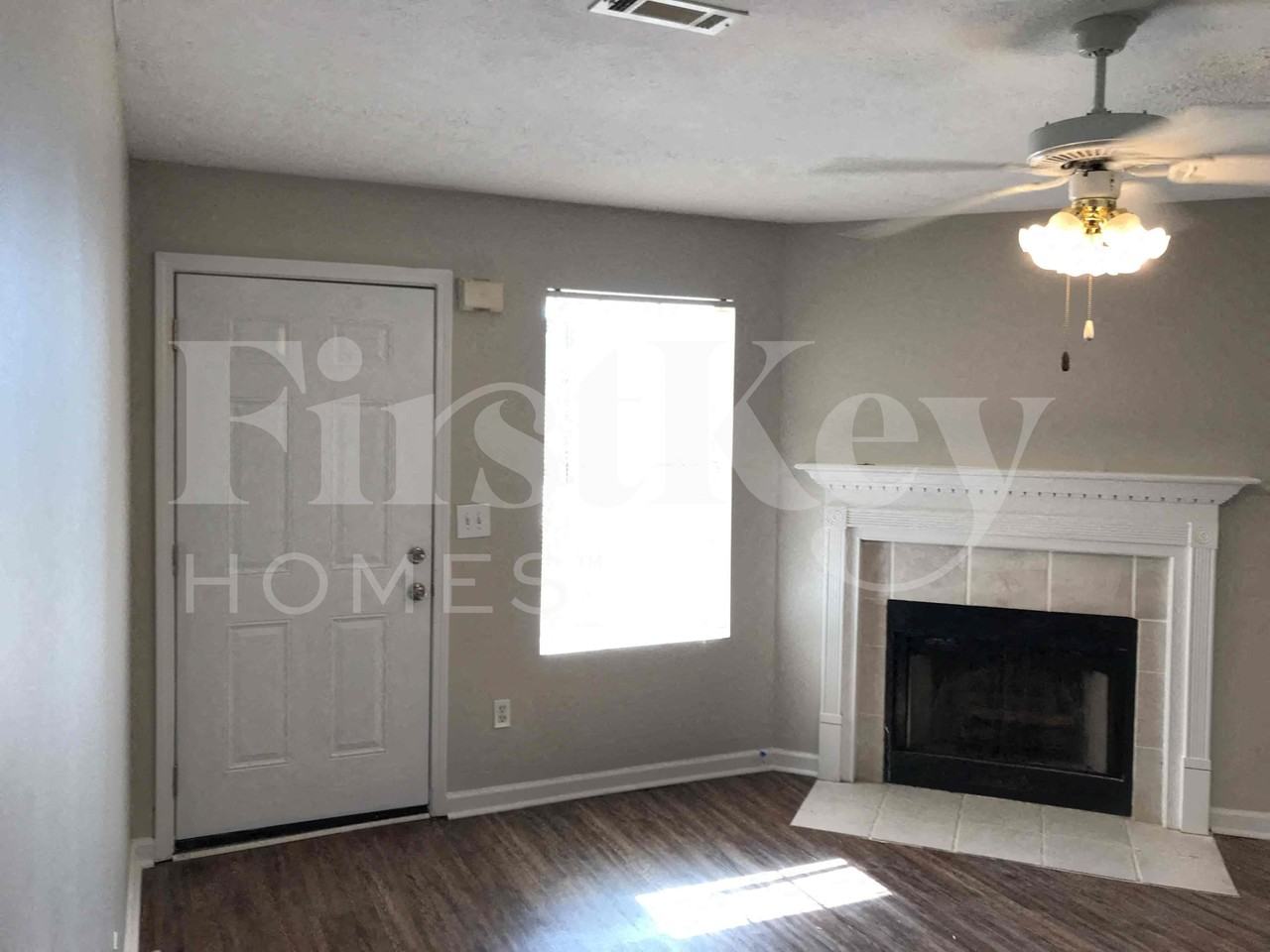 776 Glenshire Ct - Photo 2 of 29