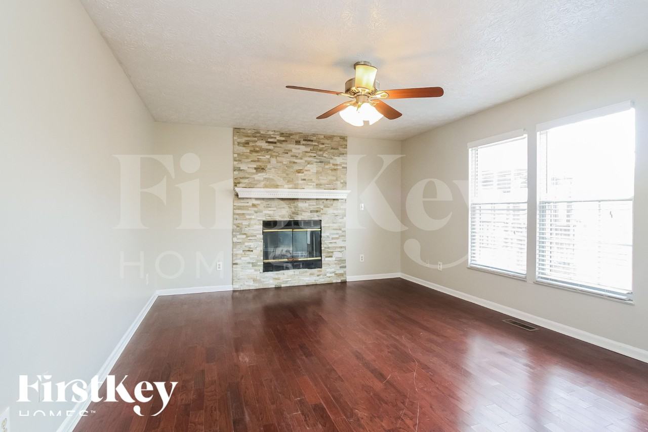 7724 Gullit Way - Photo 2 of 15