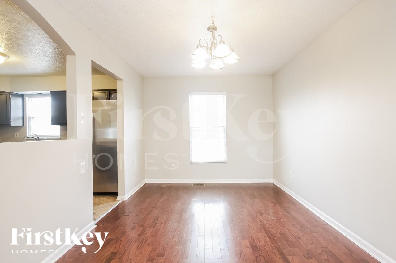 7724 Gullit Way - Photo 3 of 15