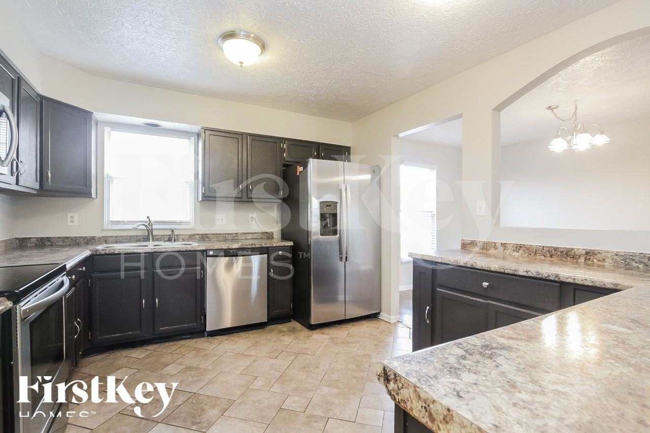 7724 Gullit Way - Photo 4 of 15