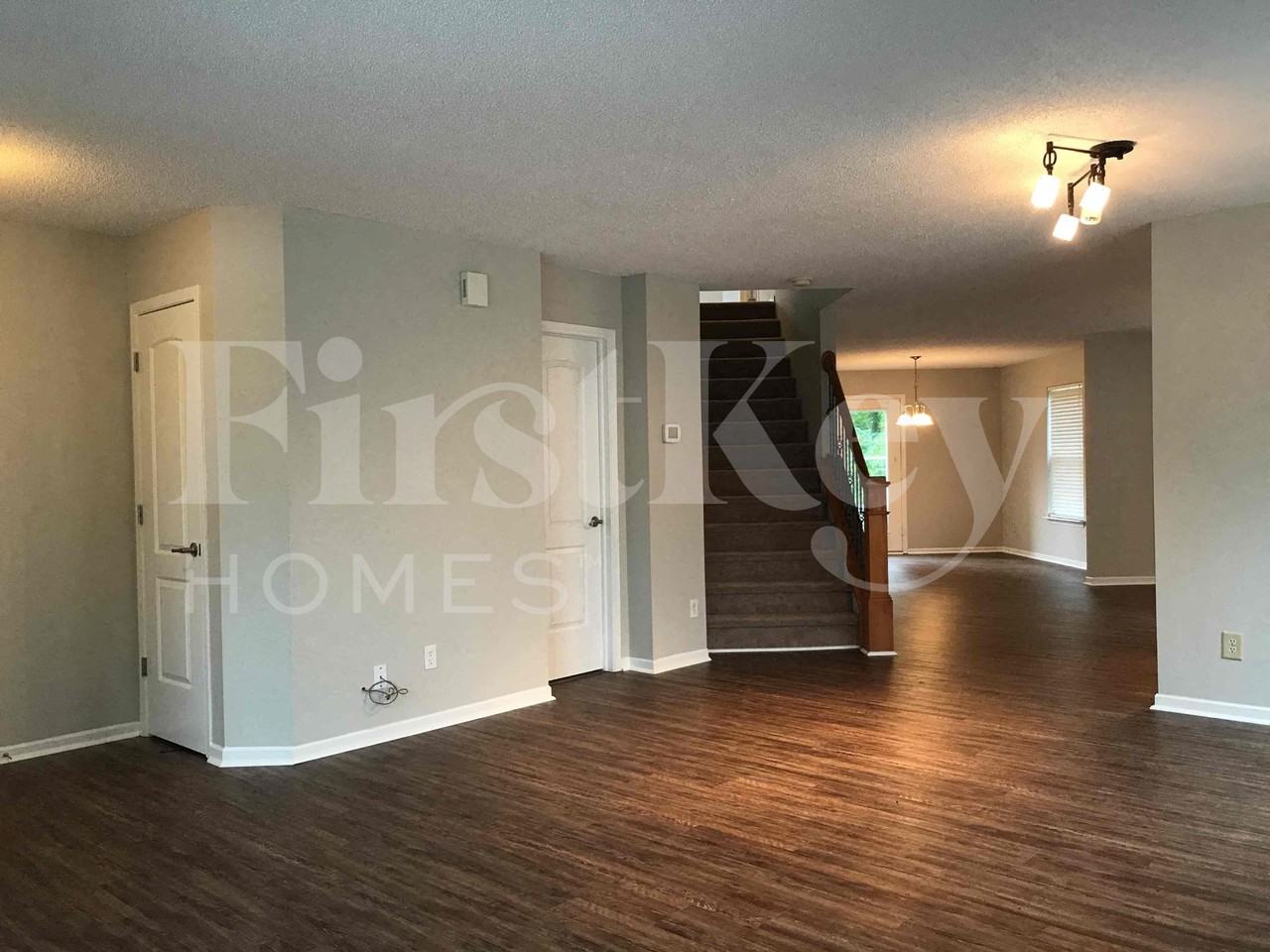 6318 Cascade Cir - Photo 3 of 26