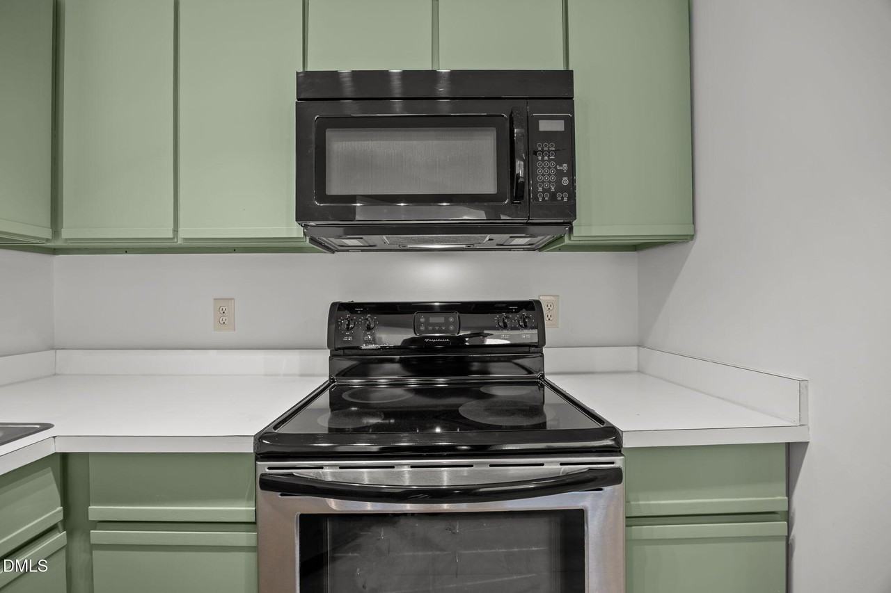 1000 Brighthurst Dr Unit 206 - Photo 6 of 47