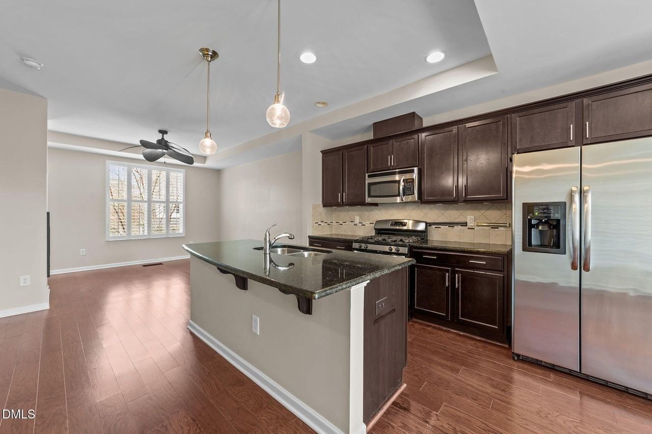 1565 Rodessa Run - Photo 6 of 44