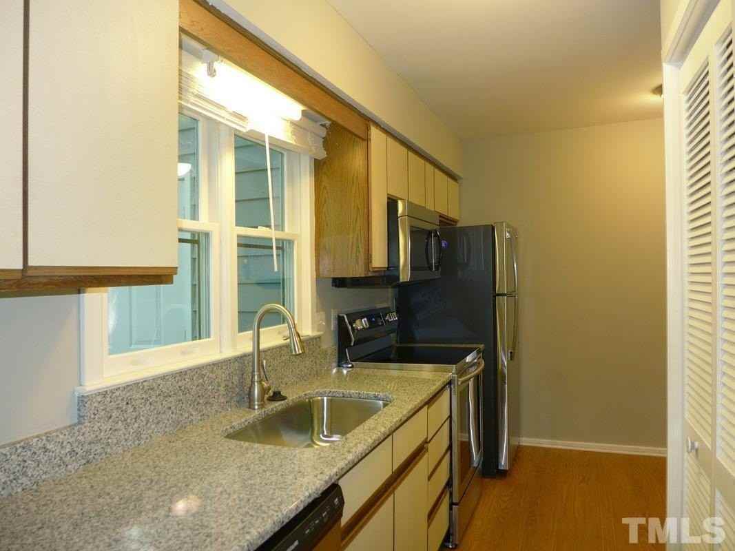 118 Lantern Way - Photo 4 of 15