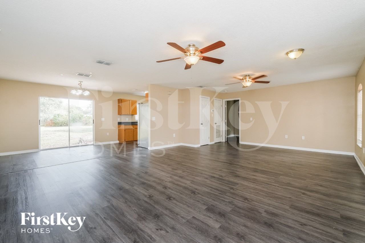 4911 Rawls Rd - Photo 4 of 19