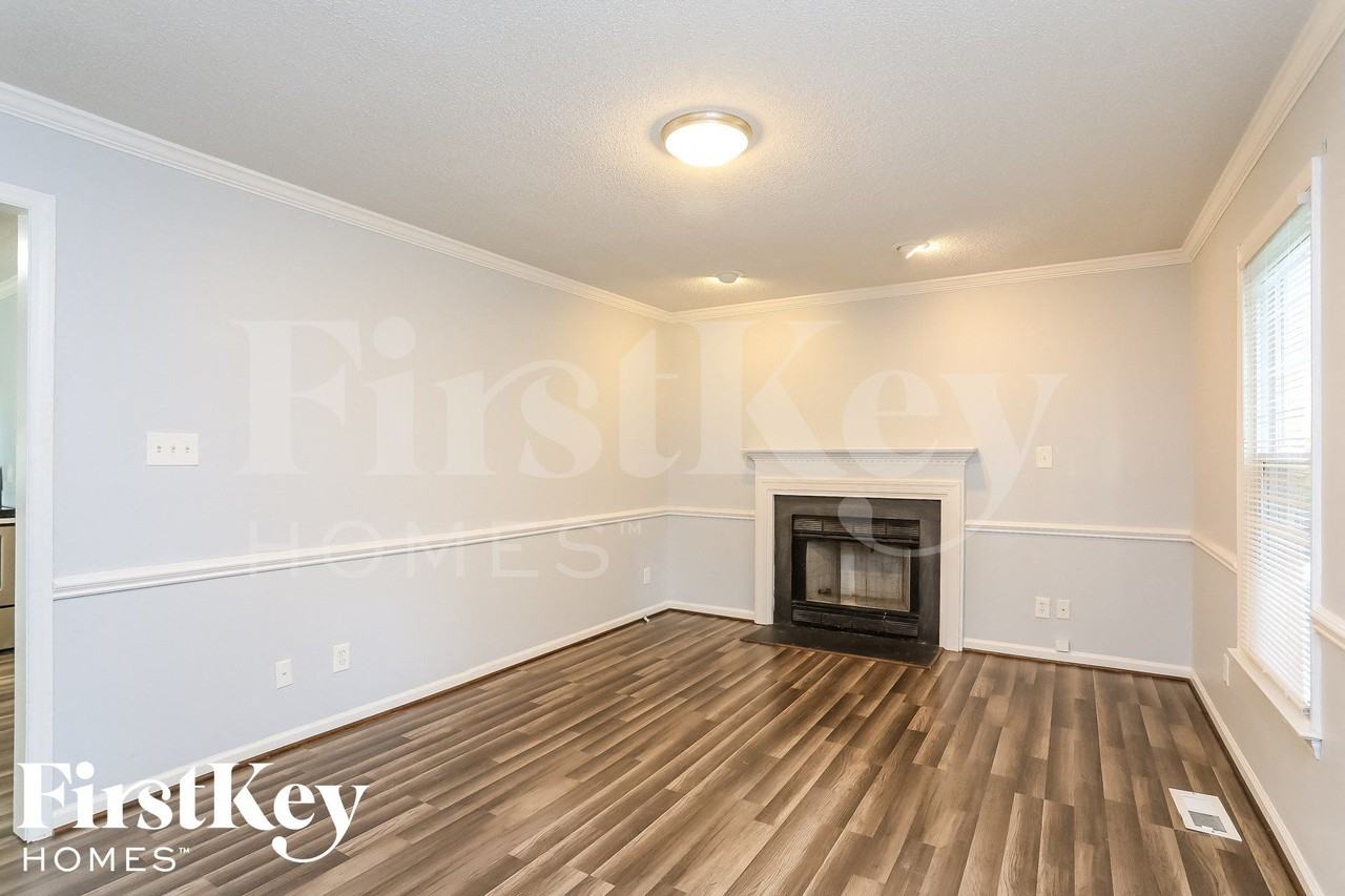 4605 Sweet Melody Ln - Photo 3 of 15