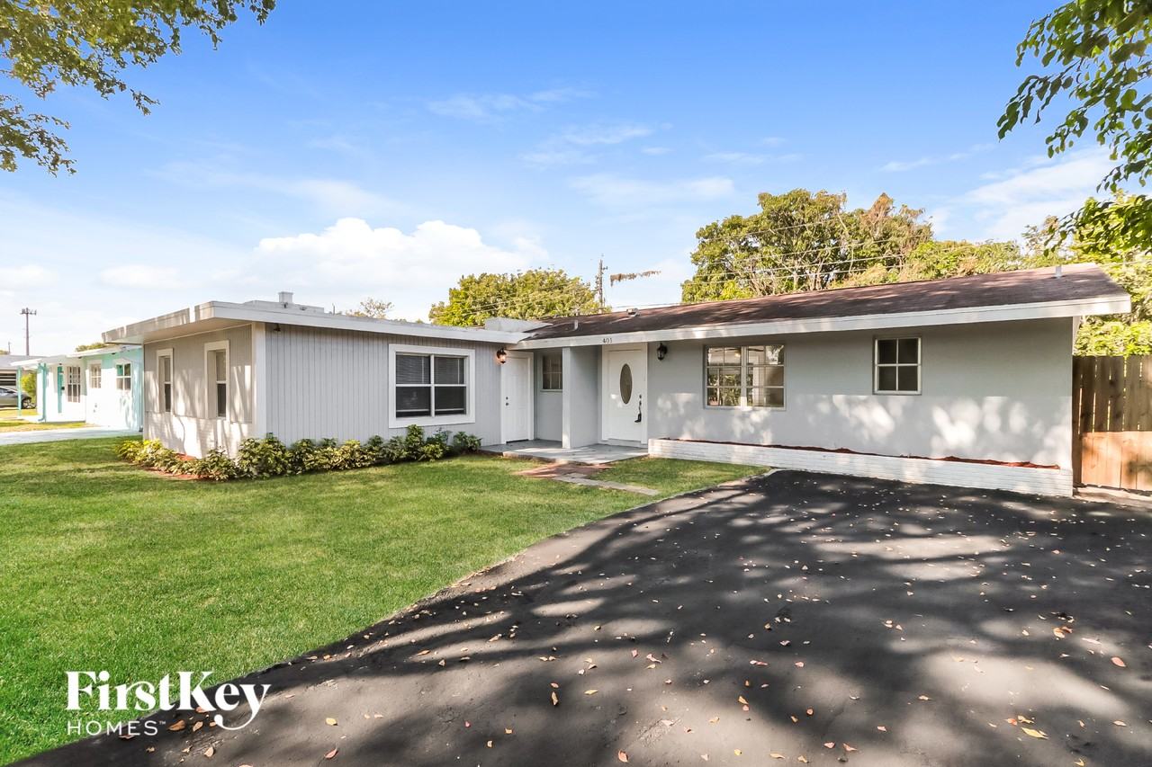 401 Superior Pl - Photo 2 of 15