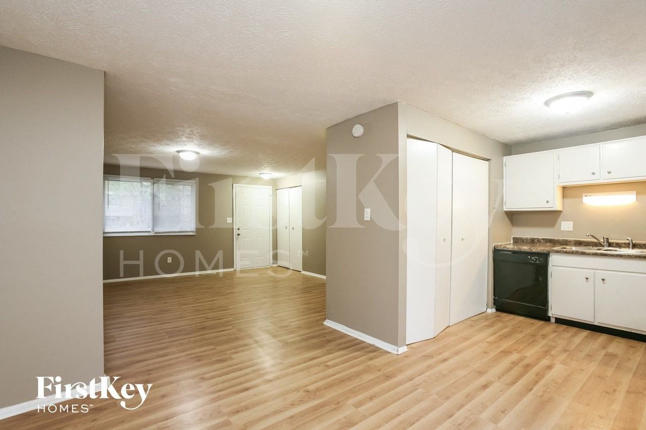 3448 Alpine Pl - Photo 5 of 15