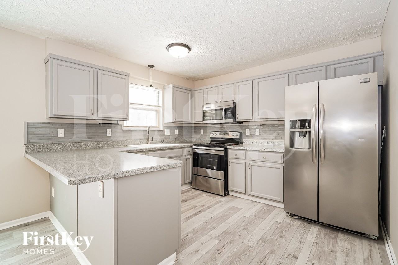 339 Shyanne Dr - Photo 7 of 19