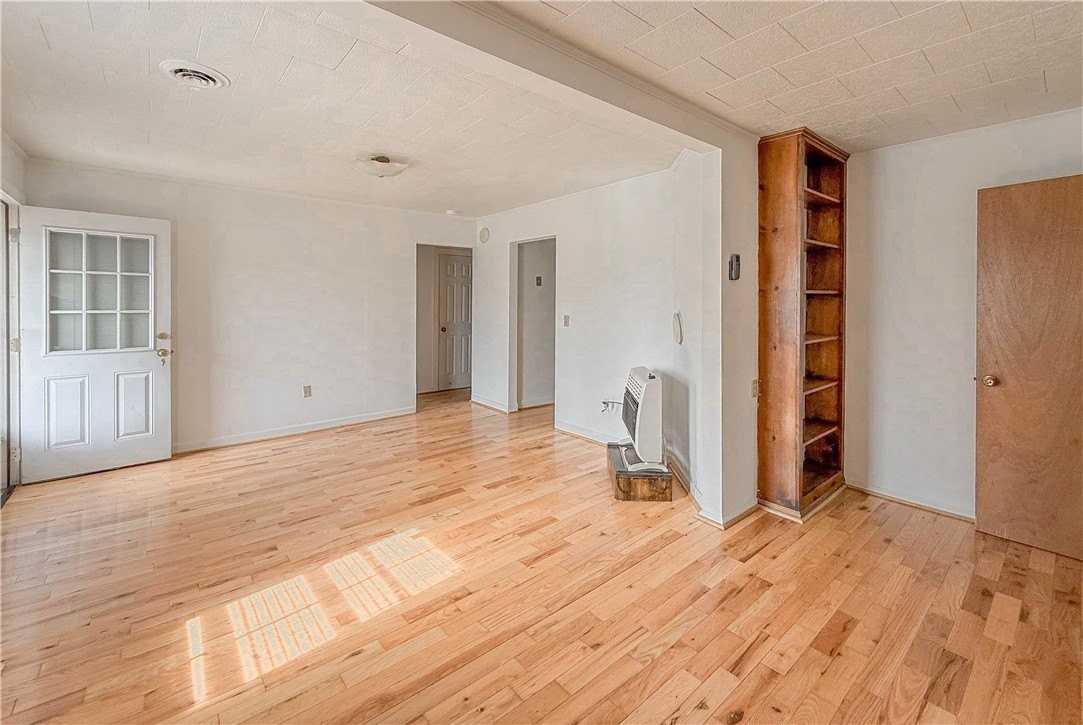 937 E Main St Unit A - Photo 5 of 37