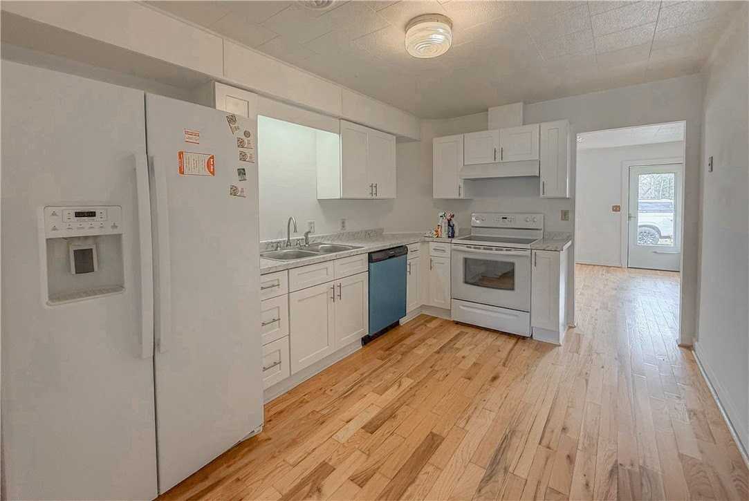 937 E Main St Unit A - Photo 7 of 37