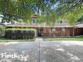 3000 Laurel Ln - Photo 1 of 1