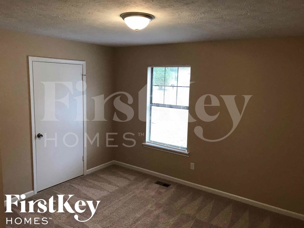 2736 Del Ridge Dr - Photo 6 of 11