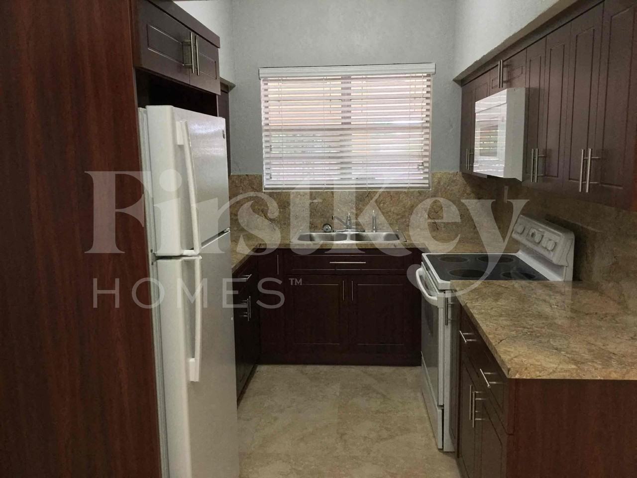 2110 Nwter - Photo 4 of 15