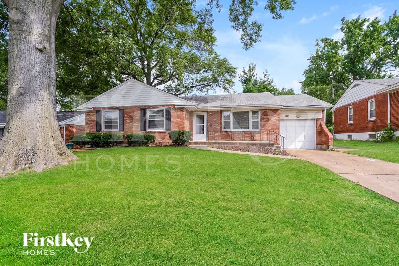 1129 Jennings Station Rd - Photo 2 of 16