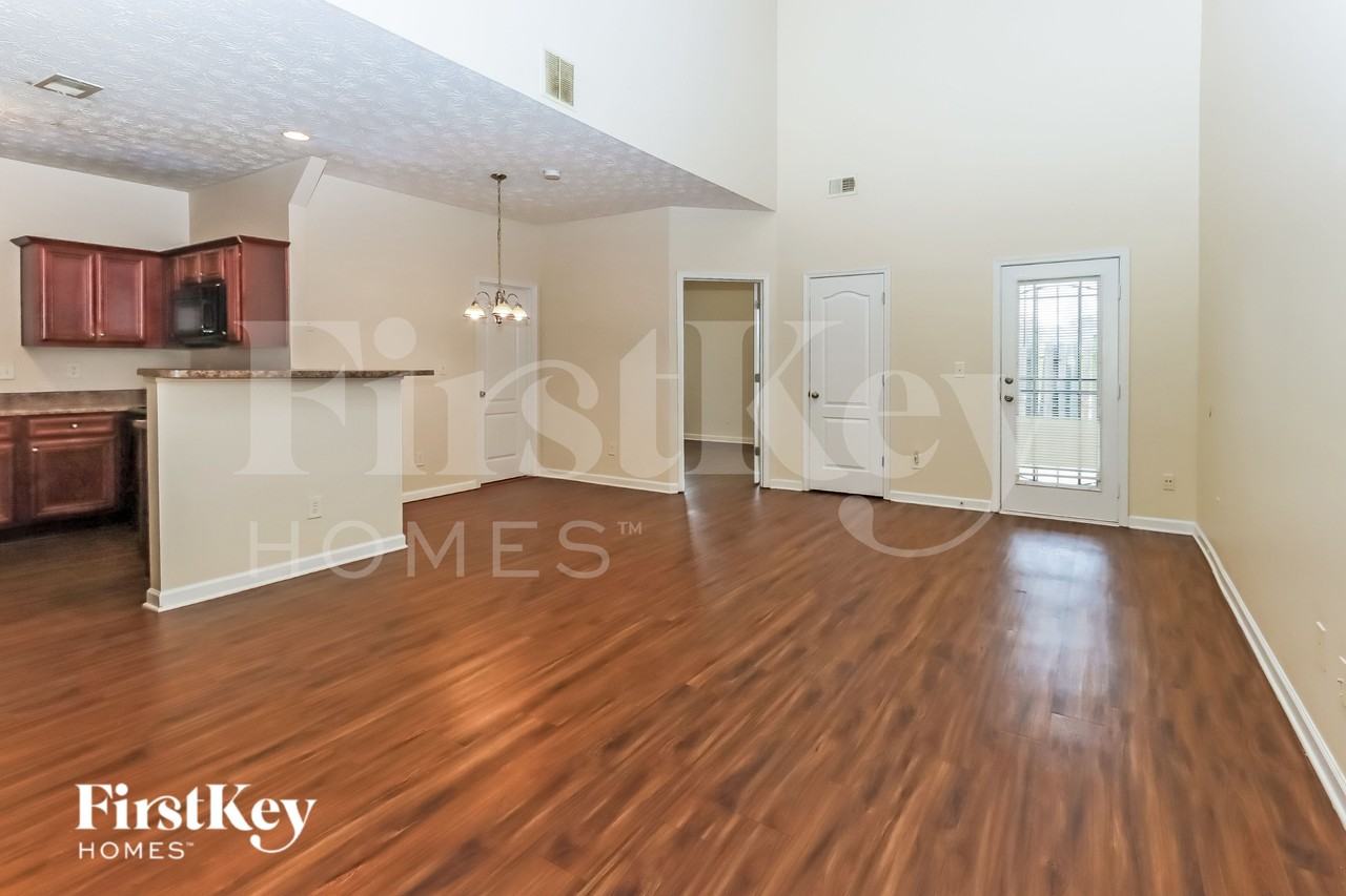 1128 Mcconaughy Ct - Photo 6 of 15