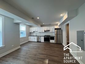 1710 W Lunt Ave #102 - Photo 1 of 1