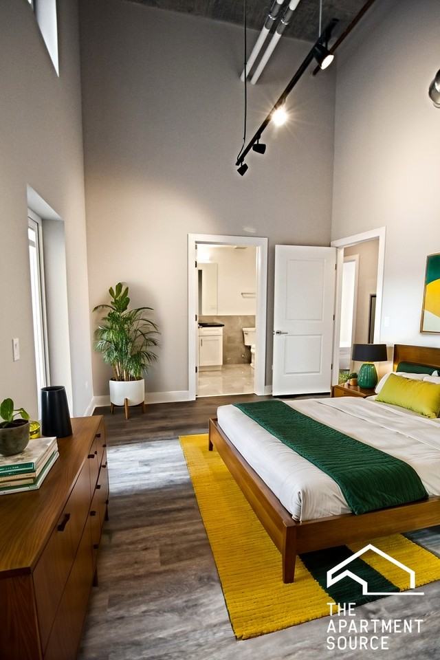 3833 N Broadway St #224 - Photo 3 of 27